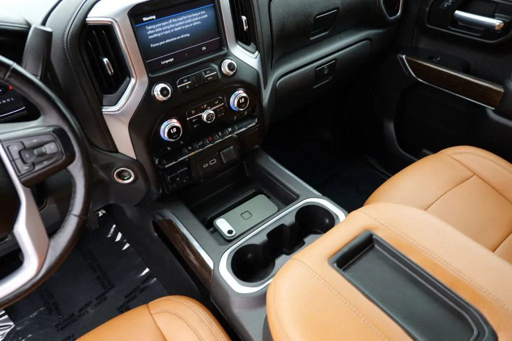 GMC Sierra photo 12