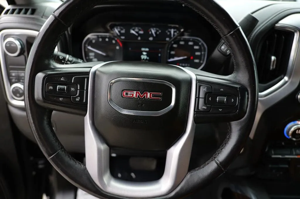 GMC Sierra photo 5
