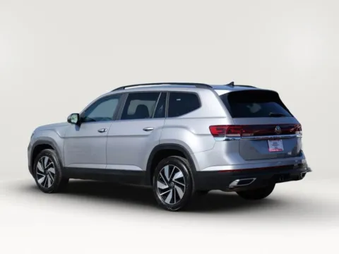 Another view of 2024 Volkswagen Atlas SE w/Tech Pkg Sport Utility 4D for sale in El Paso, TX at Torresdey Motors Alameda