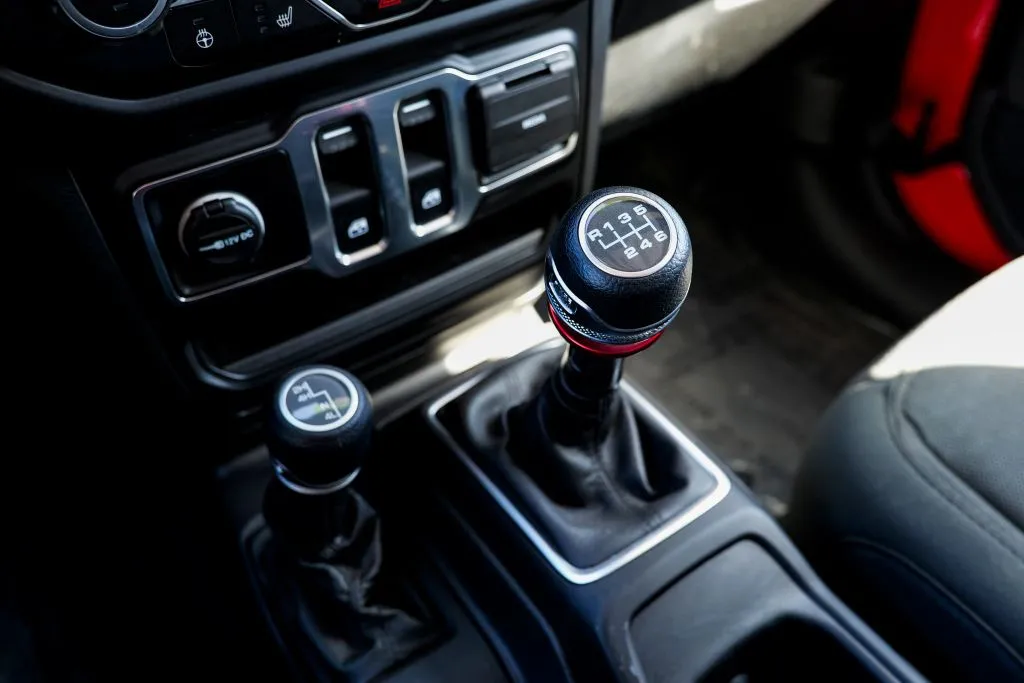 Jeep Wrangler photo 6