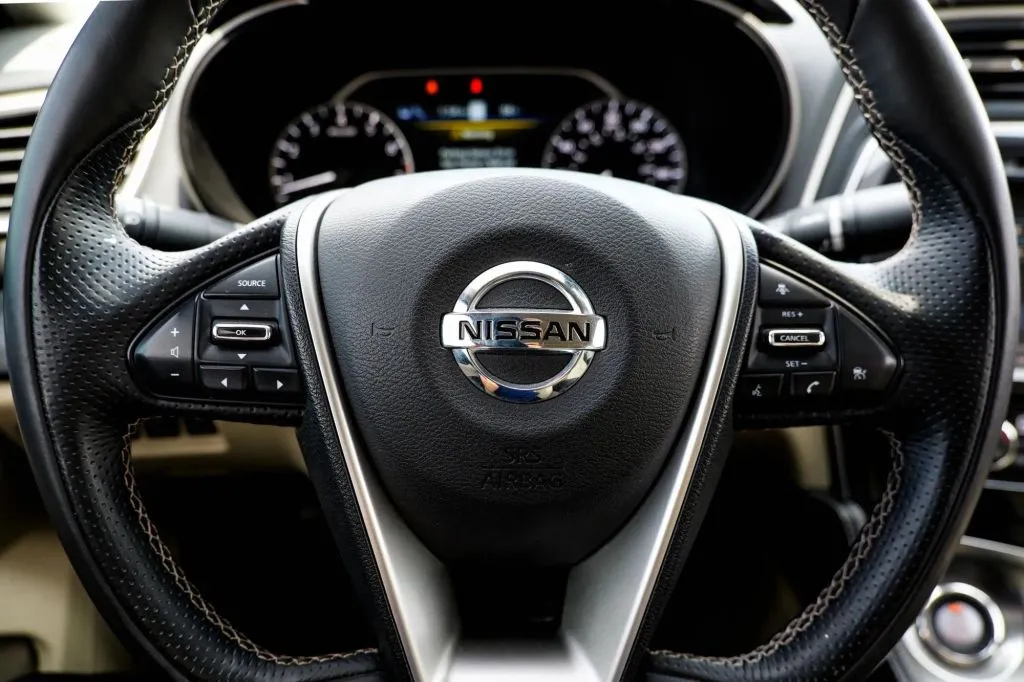 Nissan Maxima photo 3