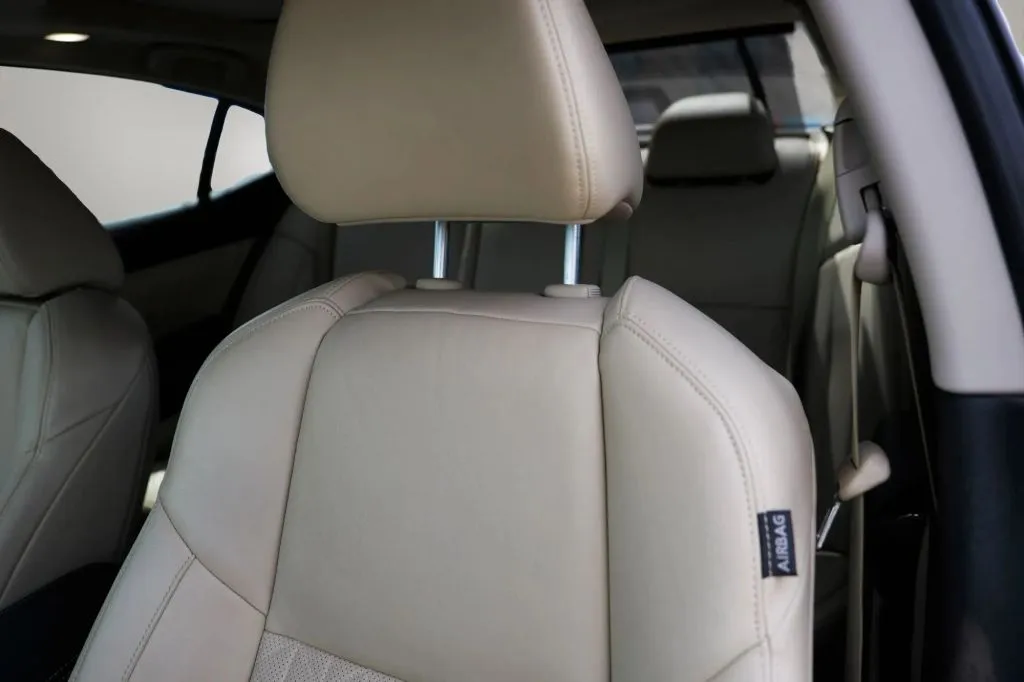 Nissan Maxima photo 7