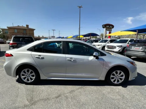 More photos of 2022 Toyota Corolla LE Sedan 4D at Torresdey Motors Alameda, TX