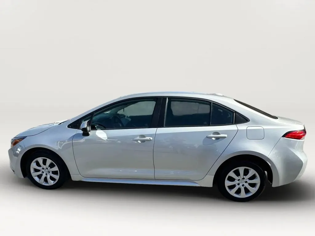 Toyota Corolla photo 8