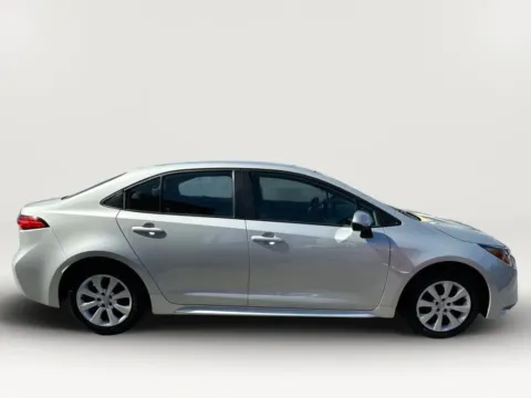 More photos of 2022 Toyota Corolla LE Sedan 4D at Torresdey Motors Alameda, TX