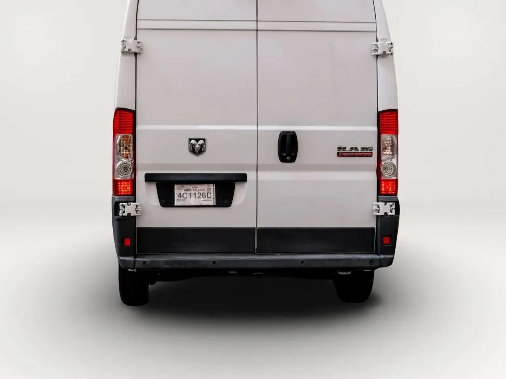 Ram Cargo Van photo 8