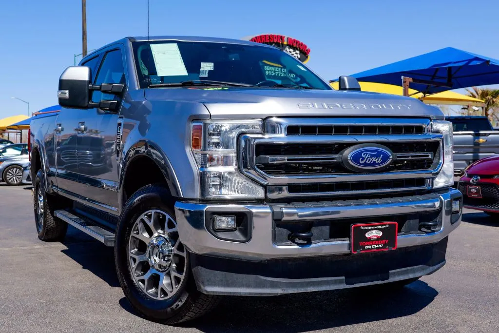 Used 2021 Ford F250 Super Duty Crew Cab Lariat Pickup 4D 6 3/4 ft