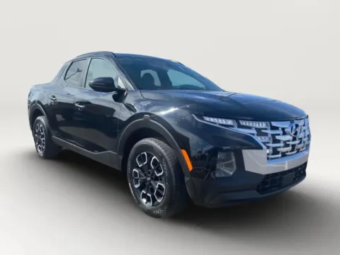Black 2023 Hyundai Santa Cruz SEL Premium Pickup 4D 4 ft for sale in El Paso, TX