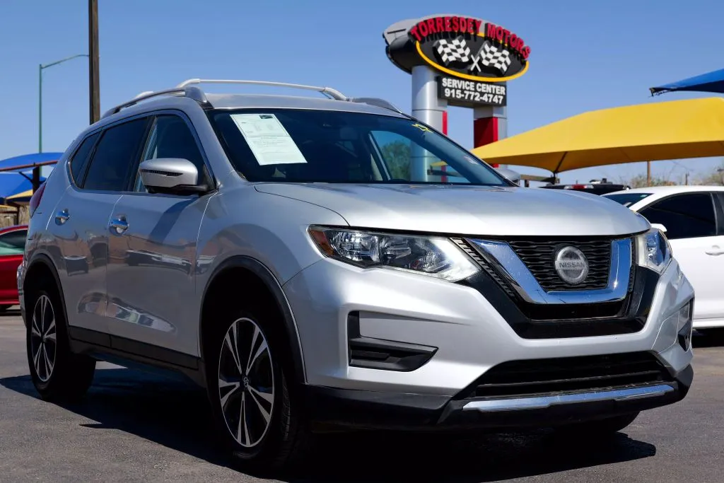 ドウシシャ　DMK-200 グレー/ホワイト Used 2020 Nissan Rogue SV Sport Utility 4D for sale in El Paso, TX