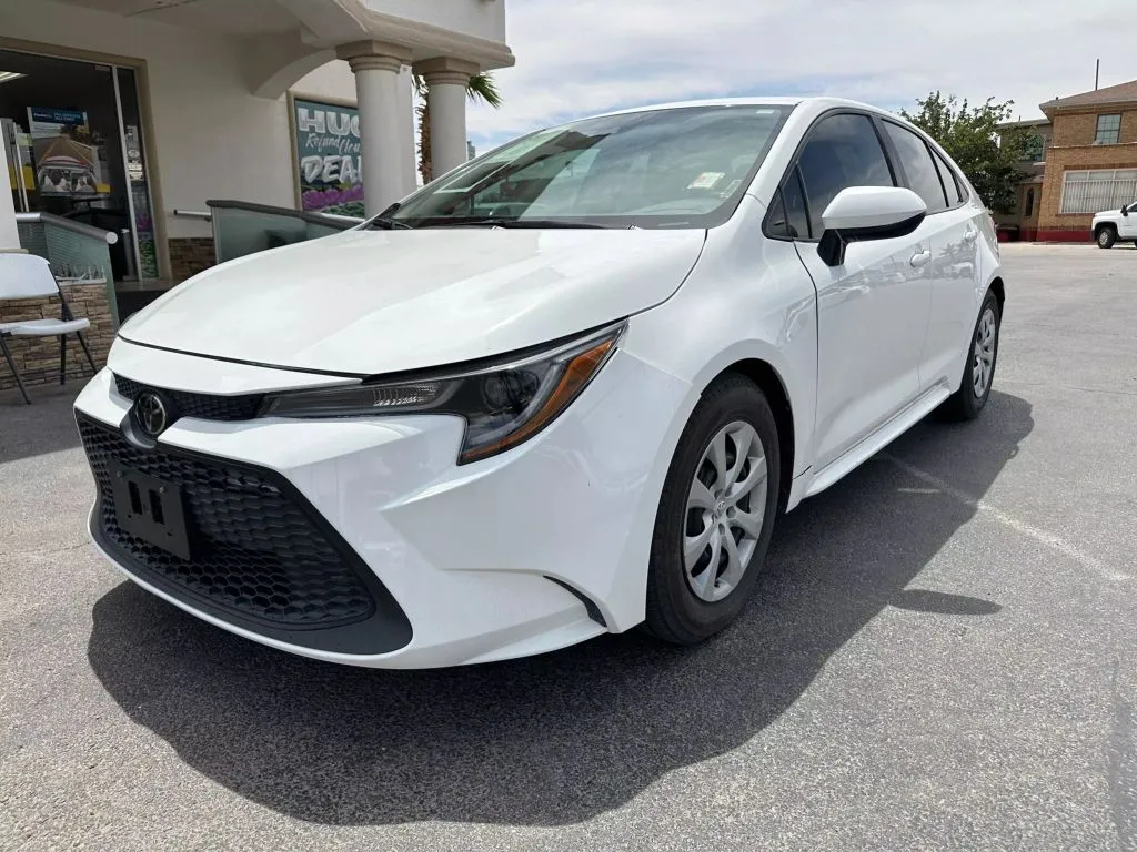 Used 2021 Toyota Corolla LE Sedan 4D for sale in El Paso, TX at ...