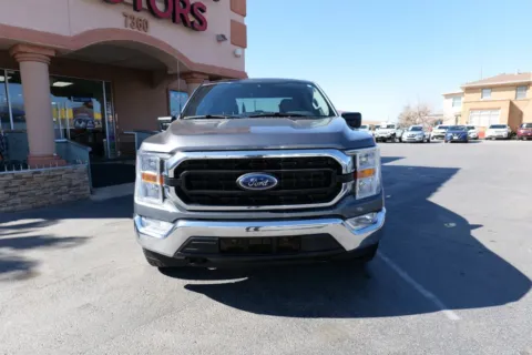 Another view of 2021 Ford F-150 SuperCrew Cab XLT Pickup 4D 5 1/2 ft for sale in El Paso, TX at Torresdey Motors Alameda