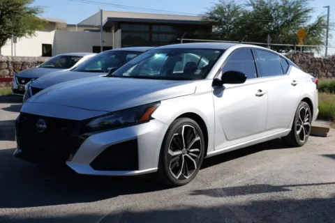 Silver 2023 Nissan Altima 2.5 SR Sedan 4D for sale in El Paso, TX