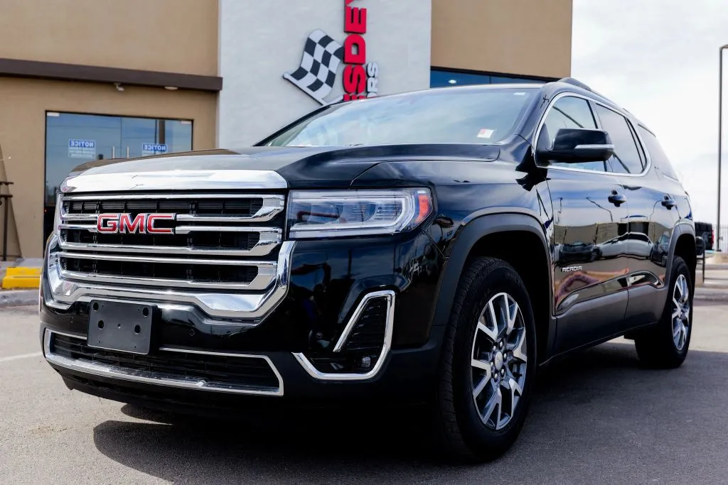 2023 GMC Acadia
