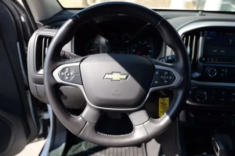 More photos of 2022 Chevrolet Colorado Extended Cab LT Pickup 4D 6 ft at Torresdey Motors Alameda, TX