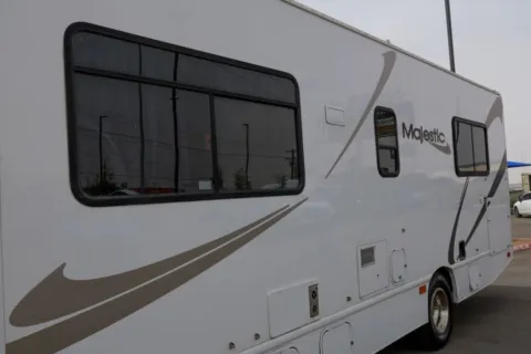Another view of 2013 Ford E450 Super Duty Cutaway Cutaway Van 2D for sale in El Paso, TX at Torresdey Motors Alameda