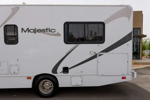 More photos of 2013 Ford E450 Super Duty Cutaway Cutaway Van 2D at Torresdey Motors Alameda, TX