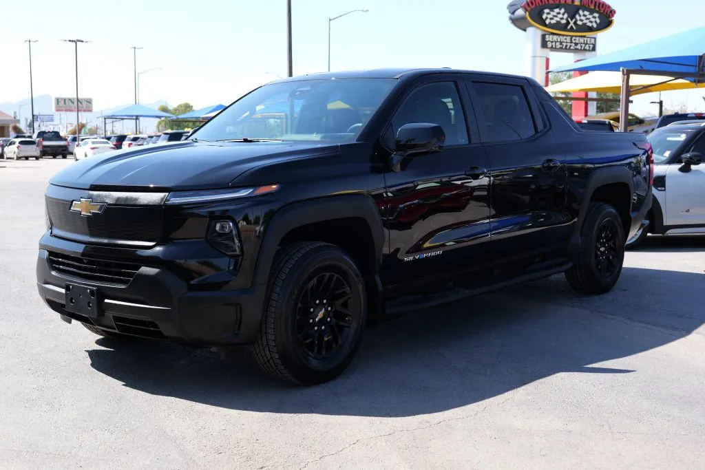 2024 Chevrolet Silverado EV