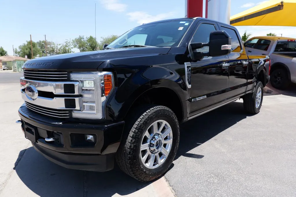 Black 2018 Ford F250 Super Duty Crew Cab Limited Pickup 4D 6 3/4 ft for sale in El Paso, TX
