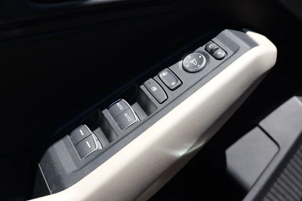 2024 Honda Accord EX - Photo 8