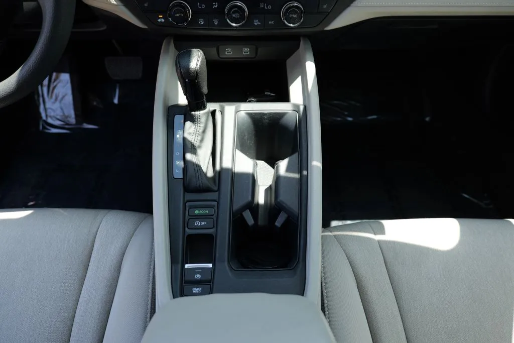 2024 Honda Accord EX - Photo 12