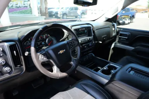More photos of 2017 Chevrolet Silverado 1500 Crew Cab Z71 LT Pickup 4D 5 3/4 ft at Torresdey Motors Alameda, TX