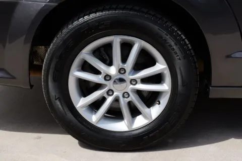More photos of 2019 Dodge Grand Caravan Passenger SXT Minivan 4D at Torresdey Motors Alameda, TX