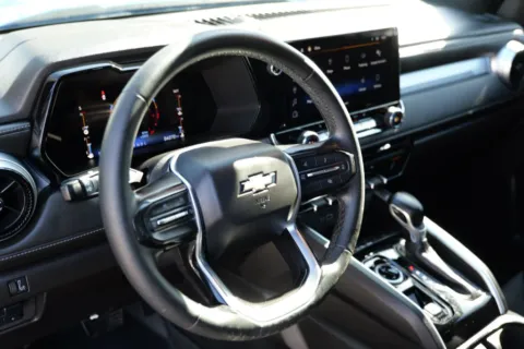 More photos of 2023 Chevrolet Colorado Crew Cab LT Pickup 4D 5 ft at Torresdey Motors Alameda, TX