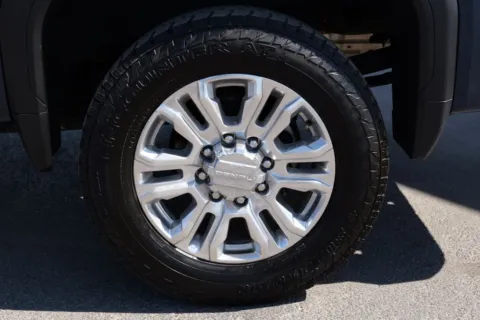 More photos of 2022 GMC Sierra 2500 HD Crew Cab Denali Pickup 4D 6 1/2 ft at Torresdey Motors Alameda, TX