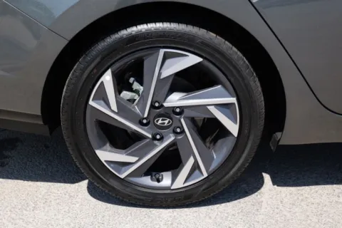 More photos of 2025 Hyundai Elantra SEL Convenience Sedan 4D at Torresdey Motors Alameda, TX