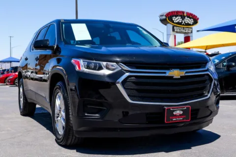 Black 2020 Chevrolet Traverse LS Sport Utility 4D for sale in El Paso, TX