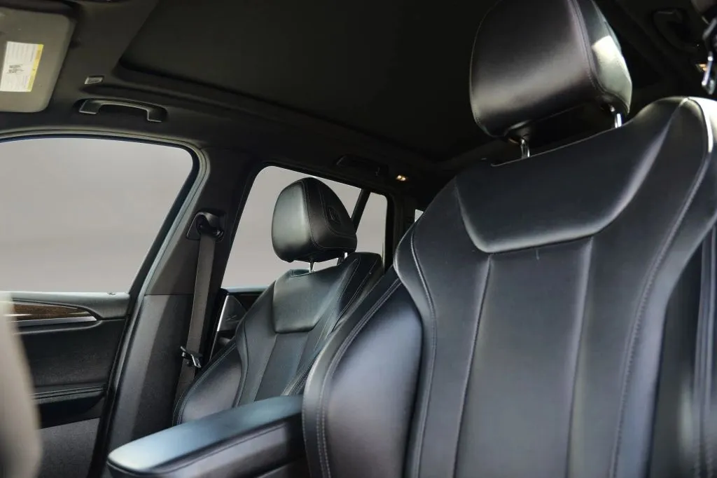 BMW X3 photo 9