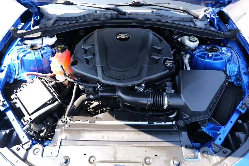 2017 Chevrolet Camaro 2LT - Photo 10