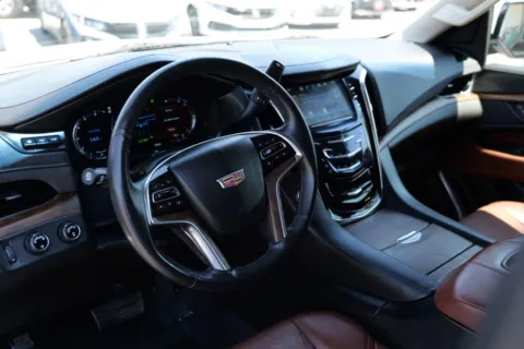 More photos of 2018 Cadillac Escalade Luxury Sport Utility 4D at Torresdey Motors Alameda, TX