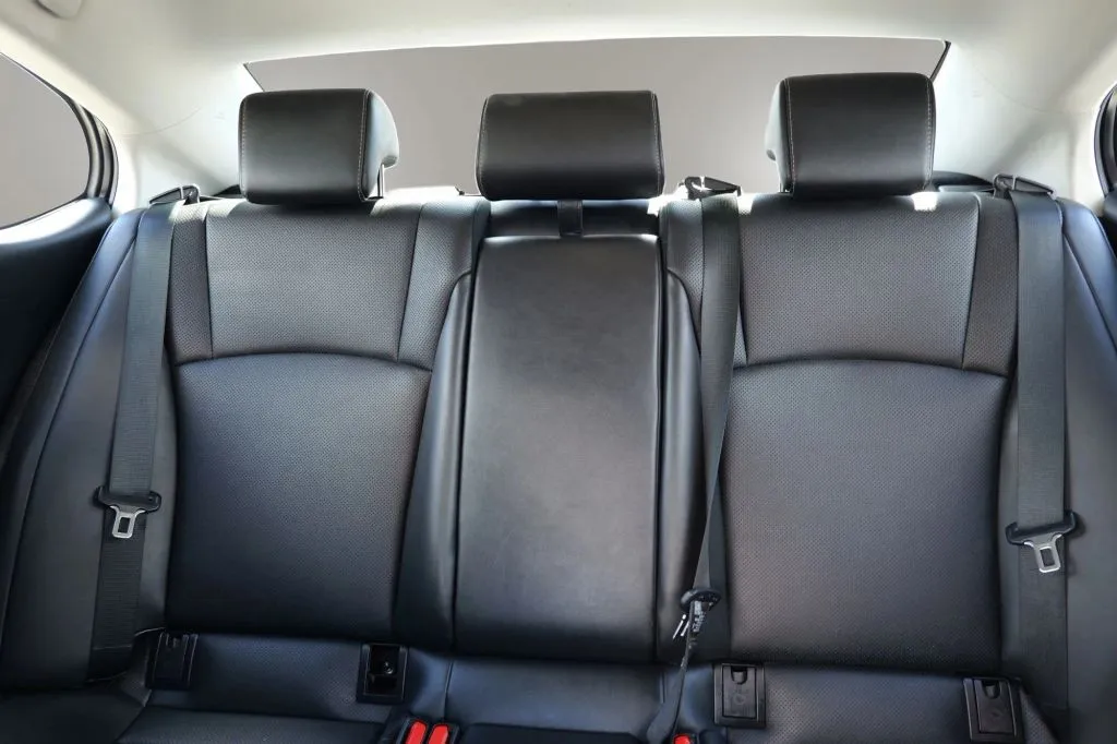 Lexus ES photo 9