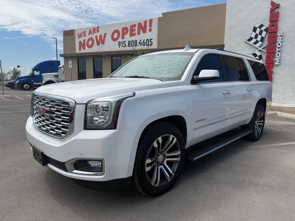2018 GMC Yukon XL Denali Sport Utility 4D