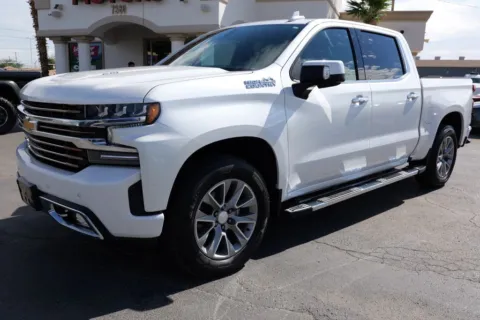 White 2022 Chevrolet Silverado 1500 Limited Crew Cab High Country Pickup 4D 5 3/4 ft for sale in El Paso, TX
