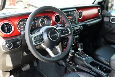More photos of 2023 Jeep Gladiator Rubicon Pickup 4D 5 ft at Torresdey Motors Alameda, TX