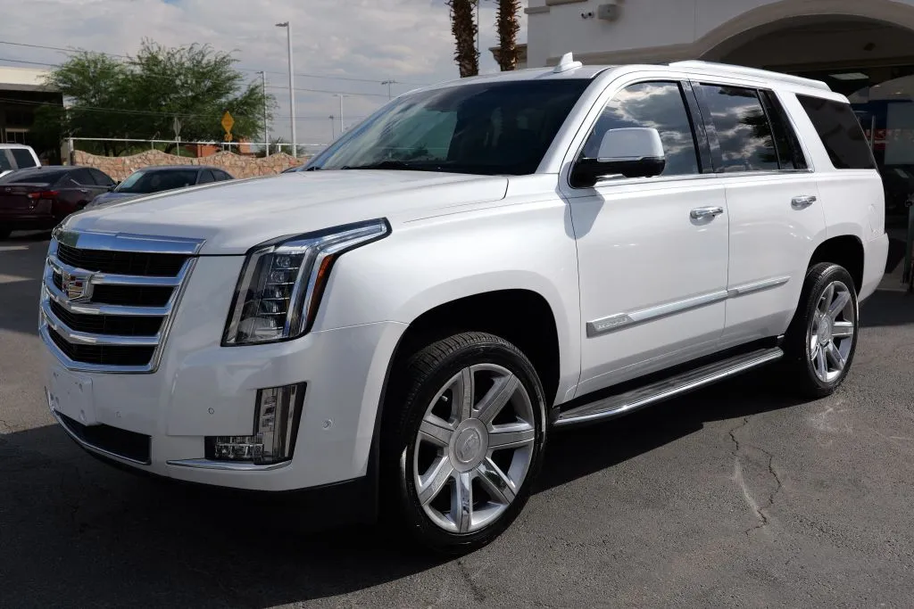 2019 Cadillac Escalade Premium Luxury's photo