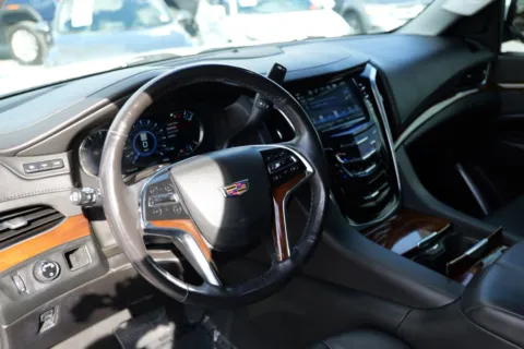 More photos of 2019 Cadillac Escalade Premium Luxury Sport Utility 4D at Torresdey Motors Alameda, TX