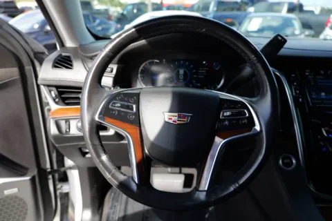 More photos of 2019 Cadillac Escalade Premium Luxury Sport Utility 4D at Torresdey Motors Alameda, TX
