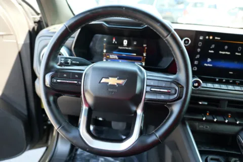 More photos of 2023 Chevrolet Colorado Crew Cab LT Pickup 4D 5 ft at Torresdey Motors Alameda, TX