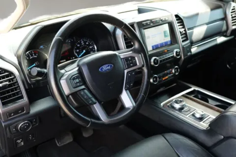 More photos of 2020 Ford Expedition Platinum Sport Utility 4D at Torresdey Motors Alameda, TX