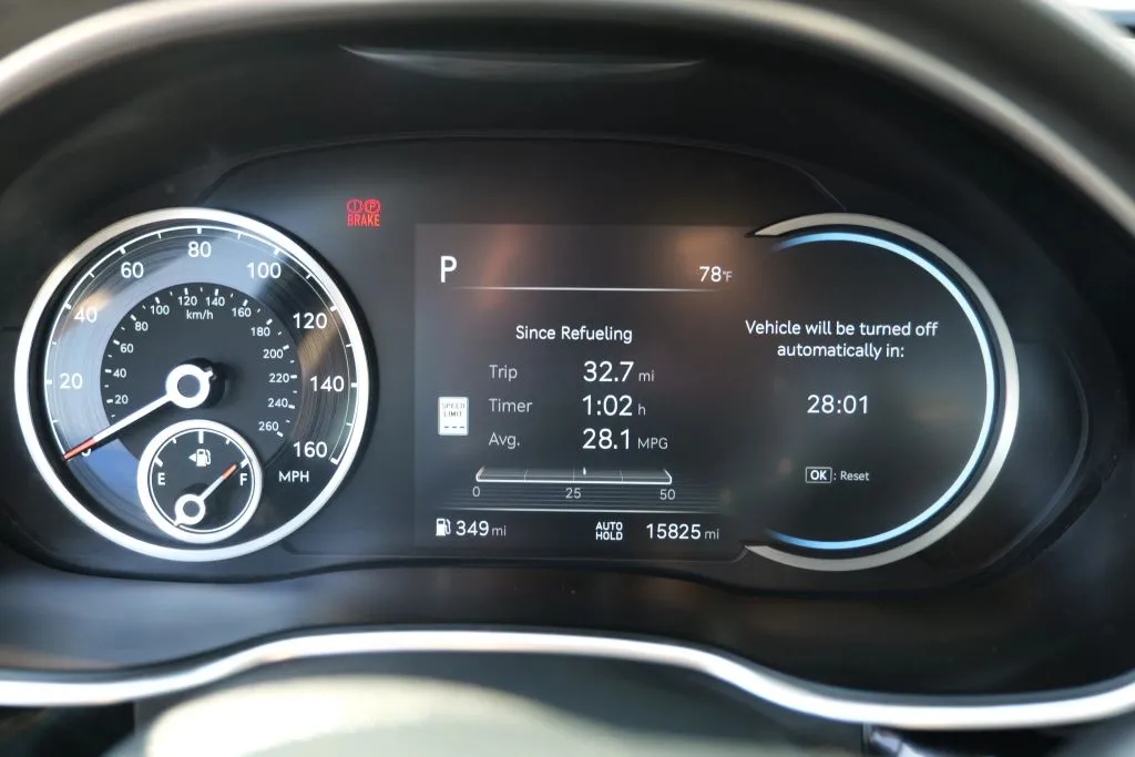 Genesis G80 photo 6