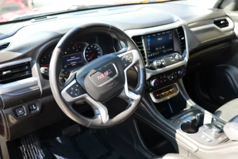 More photos of 2022 GMC Acadia SLT Sport Utility 4D at Torresdey Motors Alameda, TX