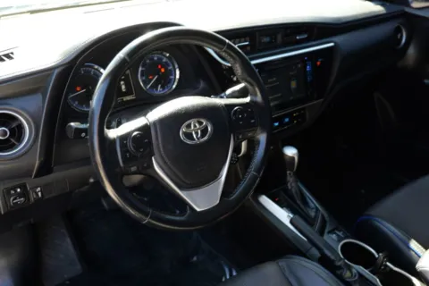 More photos of 2018 Toyota Corolla SE Sedan 4D at Torresdey Motors Alameda, TX
