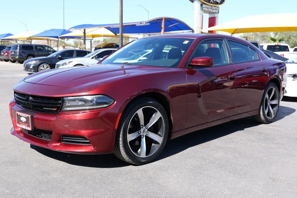 Red 2018 Dodge Charger SXT Sedan 4D for sale in El Paso, TX