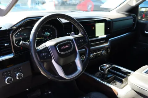 More photos of 2022 GMC Sierra 1500 Crew Cab SLT Pickup 4D 5 3/4 ft at Torresdey Motors Alameda, TX