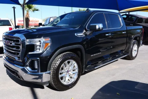 Black 2021 GMC Sierra 1500 Crew Cab SLT Pickup 4D 5 3/4 ft for sale in El Paso, TX