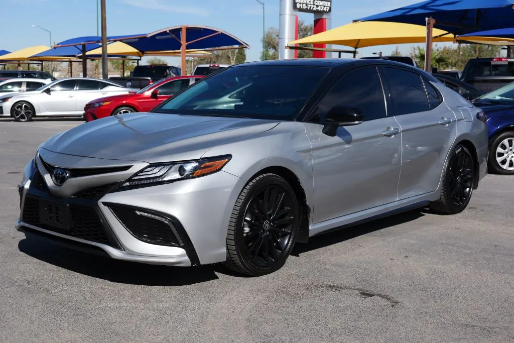 2023 Toyota Camry XSE's photo