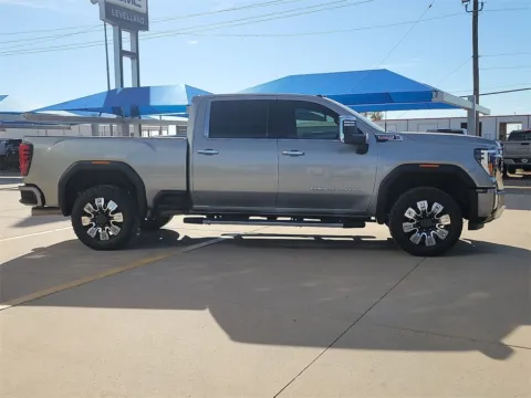 More photos of 2024 GMC Sierra 2500HD Denali at Levelland Chevrolet Buick GMC, TX